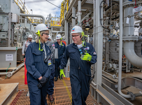 Leader Scalise and Rep. Mary Miller discuss the platform’s state-of-the-art infrastructure.